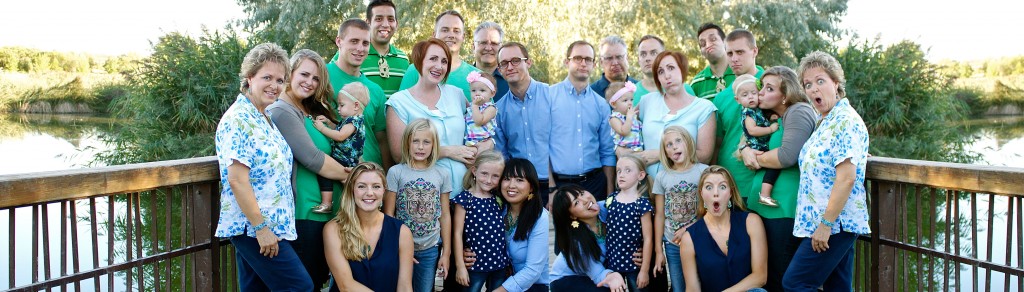 Stratton_Chuck-Jana-Family-Portrait-Silly-Bridge