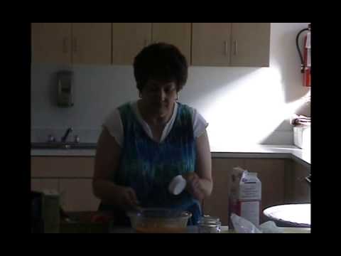 Jana Peach Peeling and Jam Homemaking SG CS43